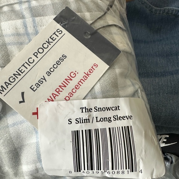 Men's Casual Plaid Button-Down Shirt in Gray by Cinch - Picture 5 of 5